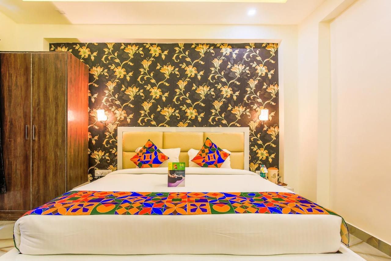 Fabhotel Star Of Taj Restobar Fatehabad Road Agra  Exteriér fotografie