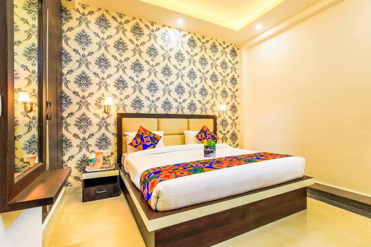Fabhotel Star Of Taj Restobar Fatehabad Road Agra  Exteriér fotografie
